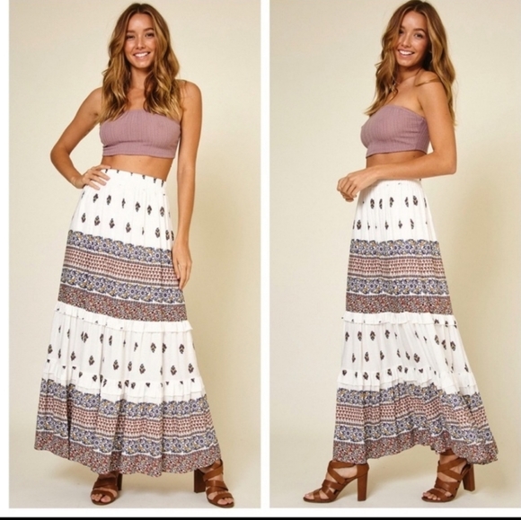 Versatile Ruffle Tier Maxi Damask Print Skirt - Picture 2 of 4